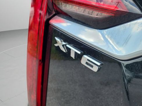 Used 2023 Cadillac XT6 Premium Luxury FWD image 30