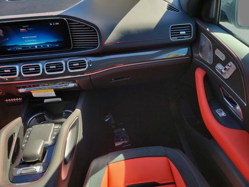 New 2026 Mercedes-Benz GLE 53 AMG 4MATIC Coupe image 14