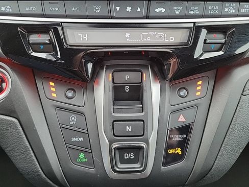 Used 2025 Honda Odyssey Sport-L image 24