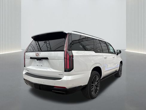 New 2025 Cadillac Escalade ESV Sport Platinum image 5