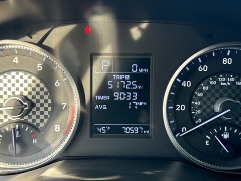 Used 2019 Hyundai Elantra SE image 29