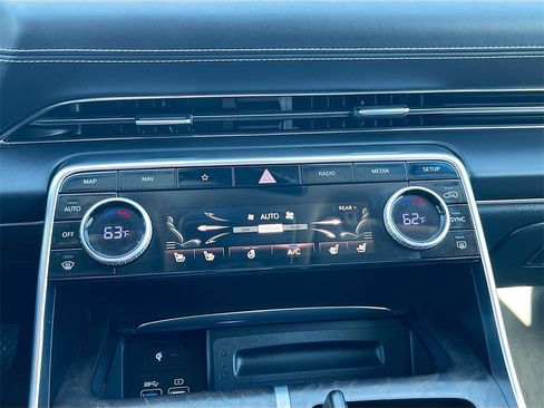 Used 2022 Genesis GV80 2.5T w/ Prestige Package 05 image 16