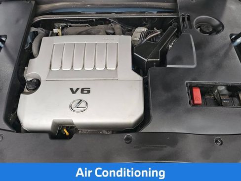 Used 2011 Lexus ES 350 w/ Preferred Accessory Package FWD image 9