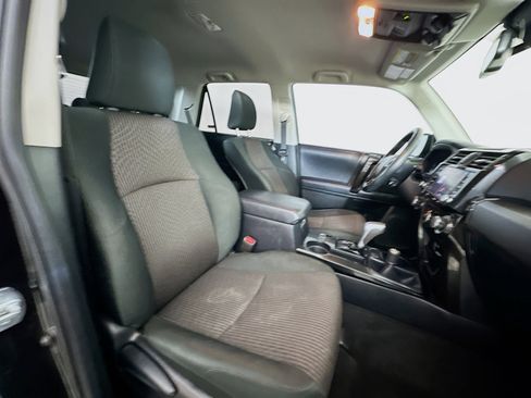 Used 2021 Toyota 4Runner TRD Off-Road image 29