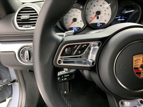 Used 2024 Porsche 718 Boxster image 15