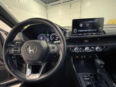 Used 2024 Honda CR-V Sport image 36