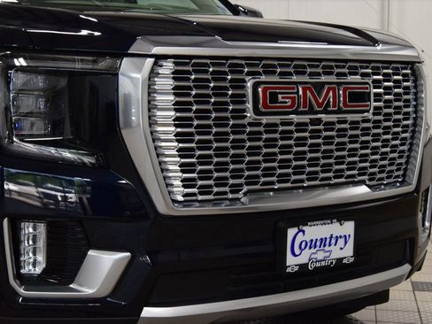 Used 2024 GMC Yukon Denali AWD/4WD image 13