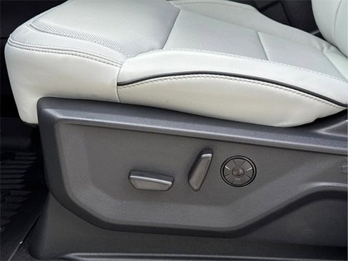 New 2026 Ford Expedition Max Platinum w/ Platinum Ultimate Package image 11