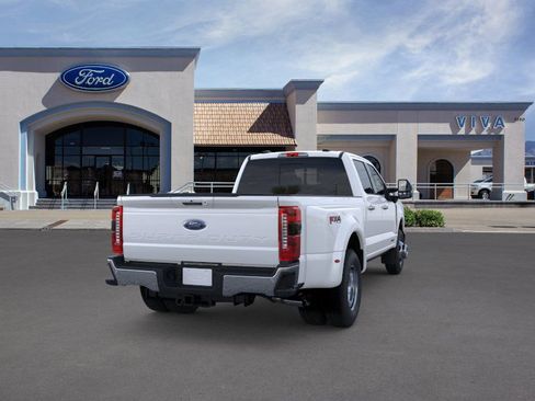 New 2025 Ford F350 Lariat w/ Lariat Ultimate Package image 8