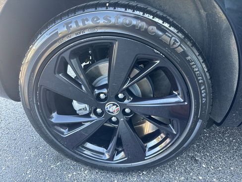 Used 2023 Buick Envision Preferred image 36