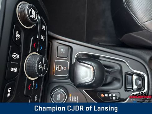 Used 2021 Jeep Cherokee Limited w/ Elite Package image 27