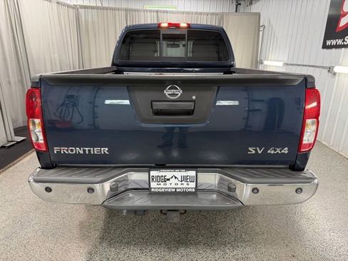 Used 2016 Nissan Frontier SV w/ SV Value Truck Package AWD/4WD image 5