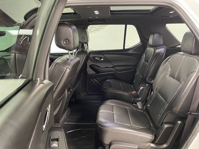 Used 2023 Chevrolet Traverse RS AWD/4WD image 21