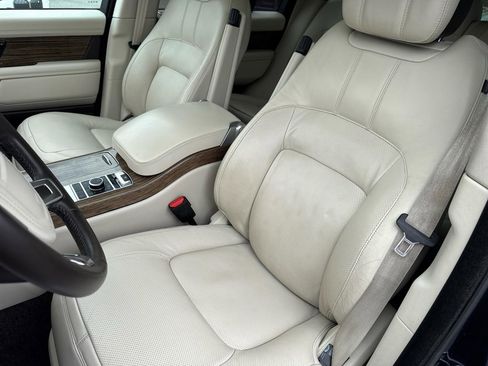 Used 2019 Land Rover Range Rover HSE AWD/4WD image 33
