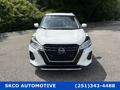 Used 2024 Nissan Kicks SV image 8