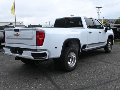 New 2026 Chevrolet Silverado 3500 High Country w/ High Country Premium Package