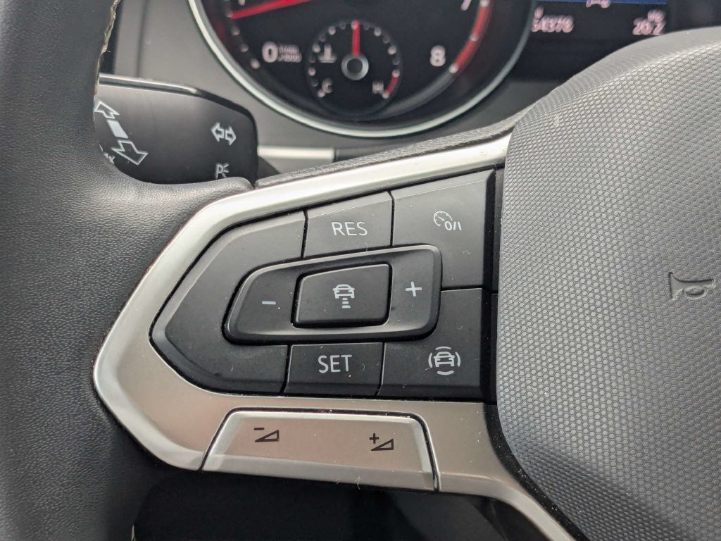 Used 2021 Volkswagen Atlas SE FWD image 32