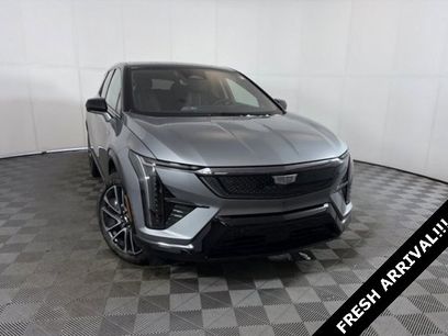 Certified 2025 Cadillac Optiq Sport 2