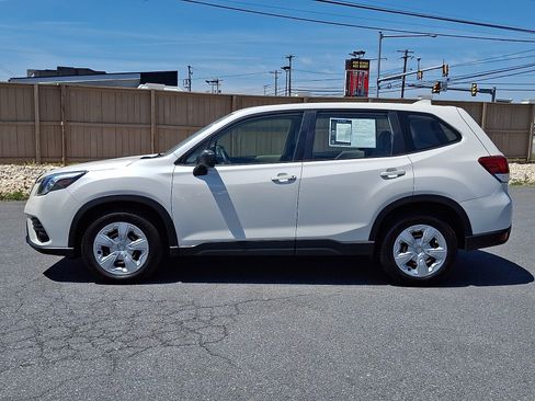 Used 2022 Subaru Forester AWD/4WD image 8