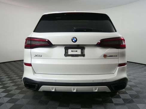 Certified 2022 BMW X5 sDrive40i w/ M Sport Package image 4