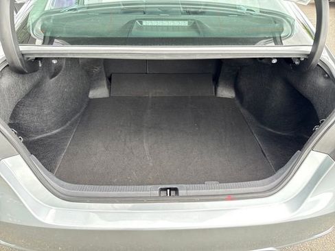 Used 2024 Toyota Camry SE FWD image 20