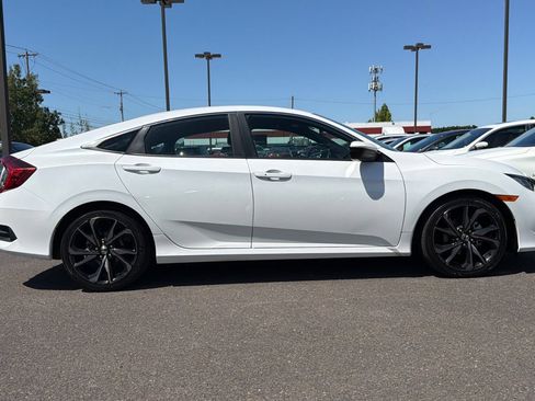 Used 2020 Honda Civic Sport image 3