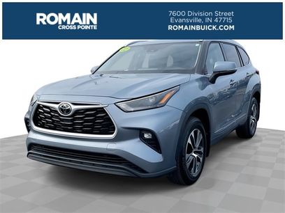 Used 2022 Toyota Highlander XLE