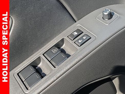 Used 2023 Nissan Frontier SV w/ Technology Package image 27