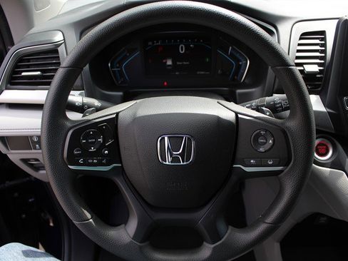 Used 2021 Honda Odyssey LX image 15