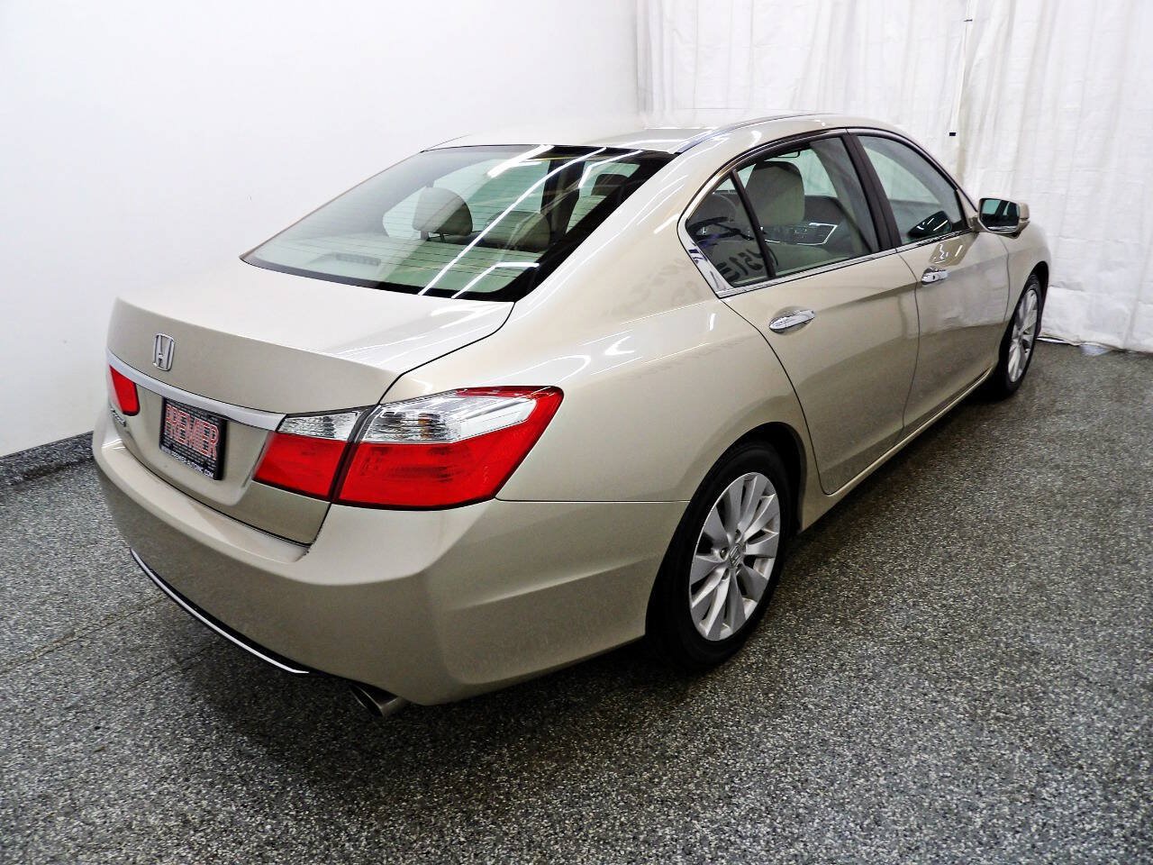 Used 2013 Honda Accord EX image 6