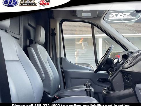 Used 2019 Ford Transit 250 148 Medium Roof image 12