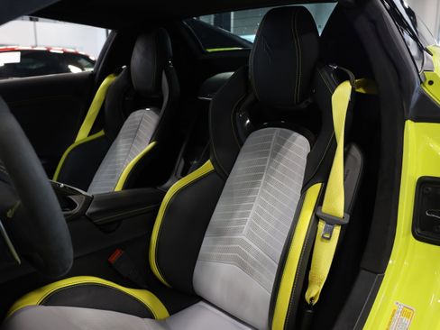 Used 2022 Chevrolet Corvette Stingray Premium Conv w/ Z51 Performance Package image 20