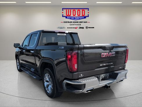 Used 2022 GMC Sierra 1500 SLT w/ SLT Premium Package AWD/4WD image 5