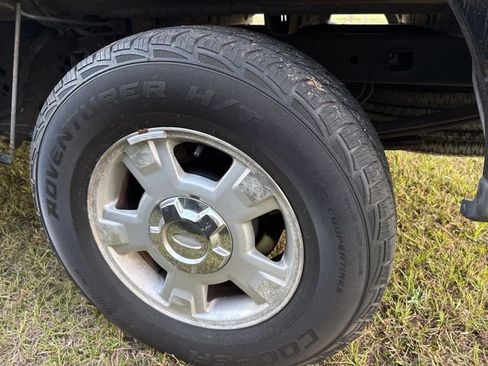 Used 2011 Ford F150 XLT w/ XLT Convenience Pkg image 14