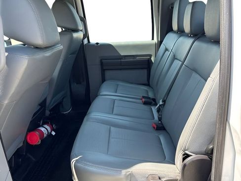 Used 2016 Ford F250 XL w/ Power Equipment Group AWD/4WD image 25
