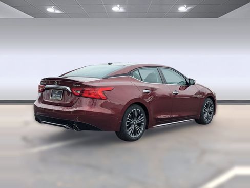 Used 2017 Nissan Maxima Platinum w/ Medallion Package image 9