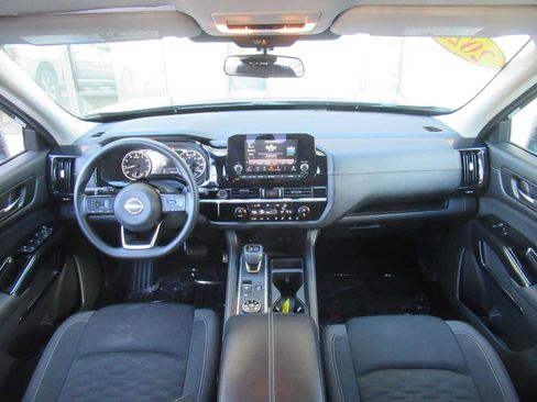 Used 2022 Nissan Pathfinder S w/ Cargo Package image 40