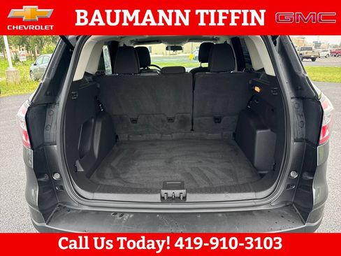 Used 2018 Ford Escape SE w/ SE Sync 3 Package AWD/4WD image 26