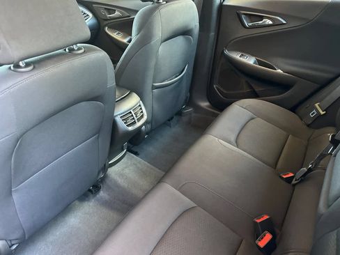 Used 2024 Chevrolet Malibu LT FWD image 4