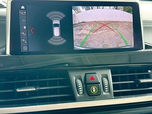 Used 2022 BMW X1 sDrive28i w/ Convenience Package image 14