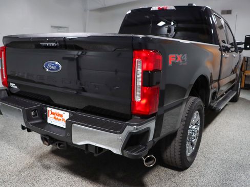 Used 2024 Ford F250 Lariat w/ Chrome Package image 7