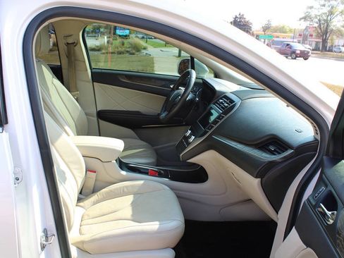 Used 2019 Lincoln MKC Reserve image 77