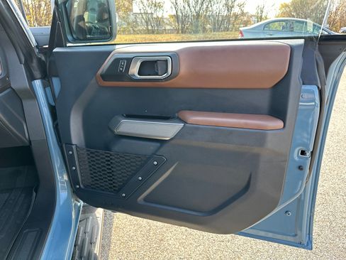 Used 2023 Ford Bronco Outer Banks image 14