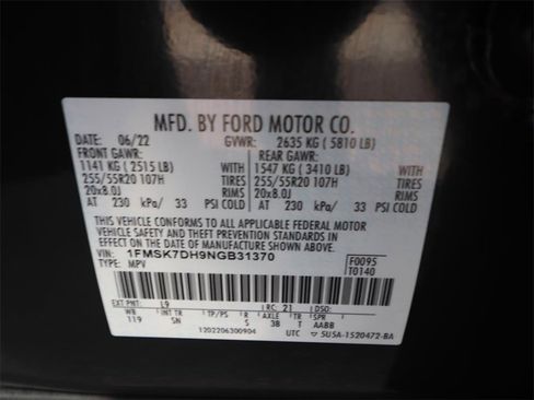 Certified 2022 Ford Explorer XLT w/ Equipment Group 202A image 24