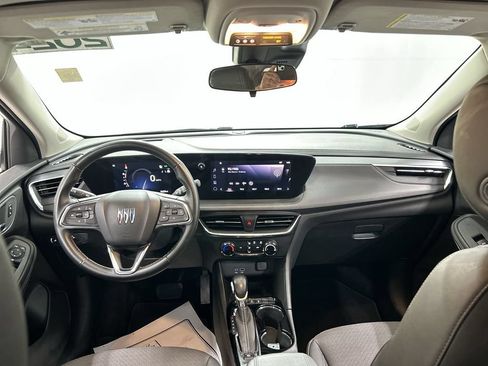 Certified 2024 Buick Encore GX Preferred FWD image 18