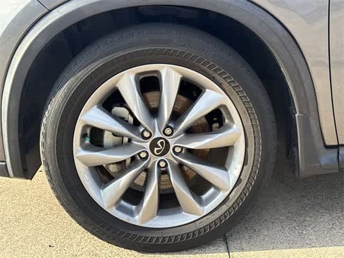 Certified 2022 INFINITI QX50 Luxe image 7