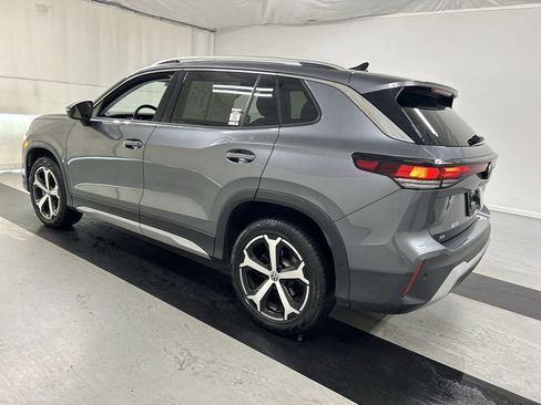 Certified 2026 Volkswagen Tiguan SE AWD/4WD image 7