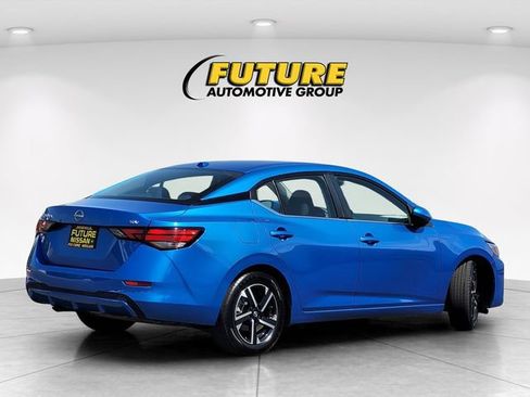 Certified 2024 Nissan Sentra SV FWD image 4