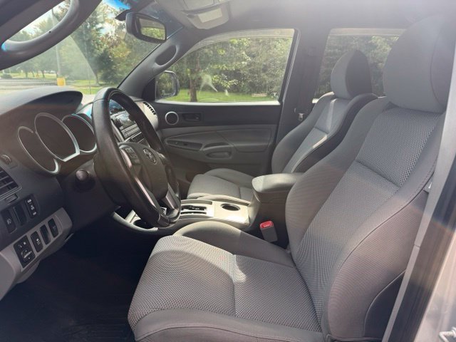 Used 2012 Toyota Tacoma 4x4 Double Cab image 14