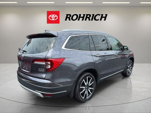 Used 2021 Honda Pilot Touring image 6